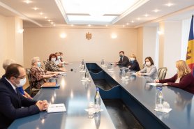 Maia Sandu s-a întâlnit cu un grup de foști deportați și urmași ai acestora