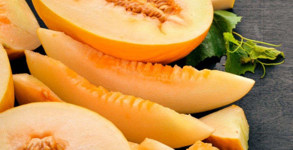 Pepene galben: ce beneficii are fructul favorit al verii