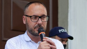 Un deputat PAS bate ALARMA: Dodon intenționează să cumpere 70.000 de voturi