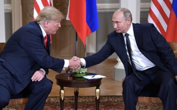 The Guardian: Documente ale Kremlinului par să arate un complot al lui Putin pentru a-l instala pe Trump la Casa Albă