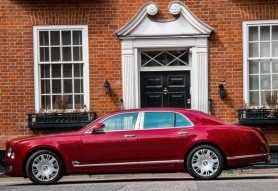 Un băieţel de 4 ani a rănit un pieton în Monaco, după ce s-a urcat la volanul unui Bentley. Cum a fost posibil
