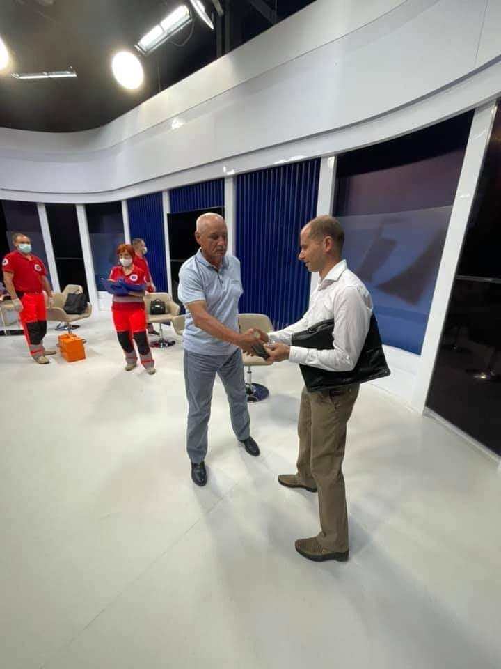 FOTO // Primele imagini cu Ghenadie Cosovan și Sergiu Tofilat după ce s-au BĂTUT în DIRECT la TV