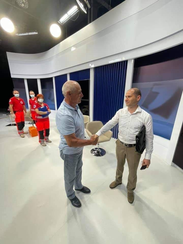 FOTO // Primele imagini cu Ghenadie Cosovan și Sergiu Tofilat după ce s-au BĂTUT în DIRECT la TV