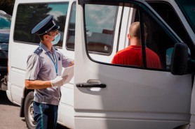 PTF Costești: pastile psihotrope și un act fals depistat la controlul de frontieră
