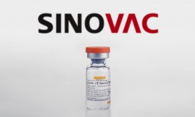 STUDIU // Vaccinul Sinovac produce anticorpi ce dispar după aproximativ şase luni şi necesită un suprarapel