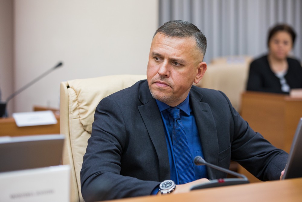 PRIMUL mesaj al democratului Alexandru Pînzari, după ce a fost reținut: „Nu sunt surprins de nimic”