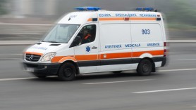 CUTREMURĂTOR! Adolescent de 15 ani înjughiat multiplu de propriul tată la Cricova