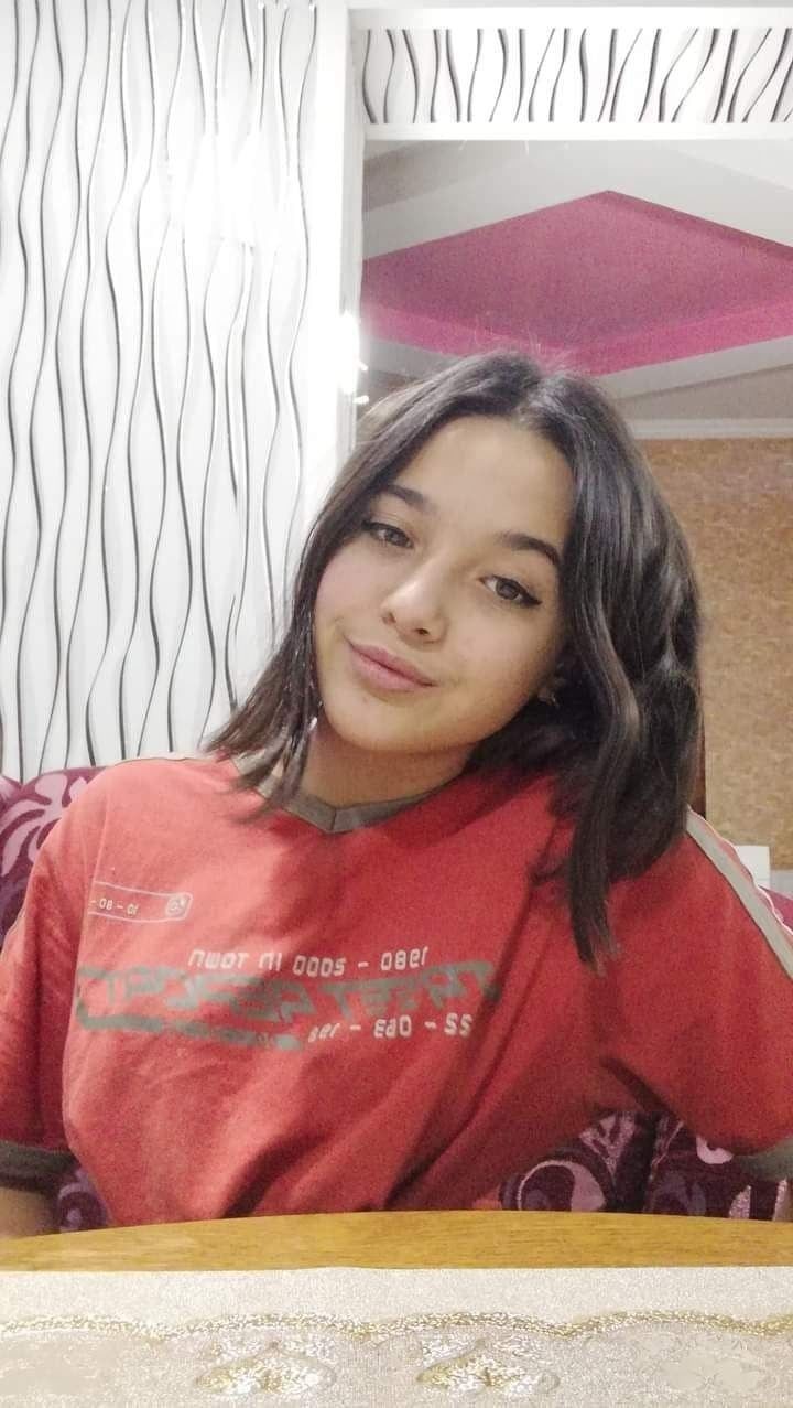 ALERTĂ! Minoră de 13 ani din Capitală DISPĂRUTĂ fără de urmă. Poliția solicită ajutorul cetățenilor