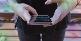 De ce este indicat să închizi telefonul mobil o dată pe săptămână