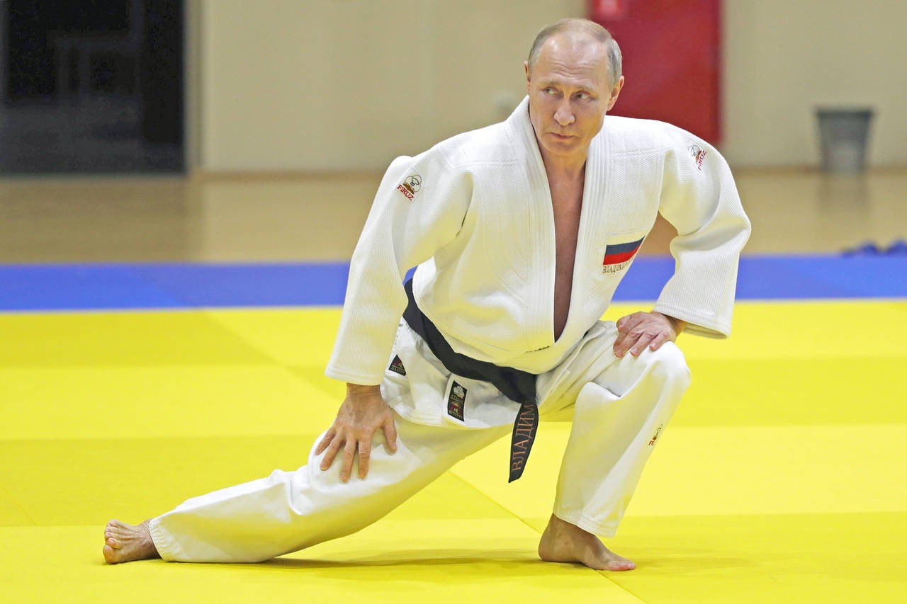 Românul care l-a bătut pe Putin. Povestea senzațională a singurului om din lume care l-a învins pe liderul rus la această luptă
