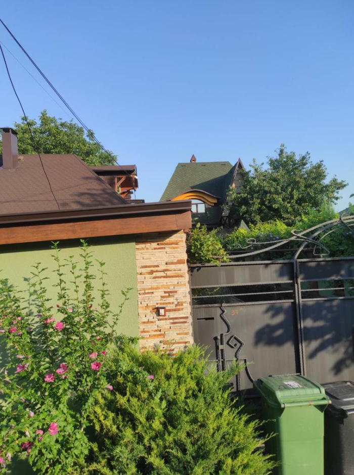 FOTO/DOC: Imperiu imobiliar a familiei șefului de la Termoelectrica: Pe parcursul mai multor ani ar colecta ,,forțat” de la antreprenori ,,comisioane pantagruelice”