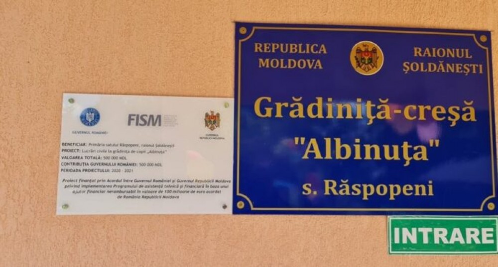 Grădinița „Albinuța” din satul Răspopeni a fost renovată într-un proiect comun cu România