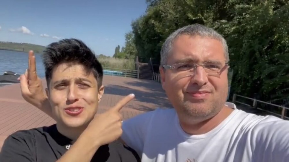 VIDEO // „Oleacă” interpret! Renato Usatîi se distrează pe lacul de la Ghidighici alături de mai mulți artiști ruși