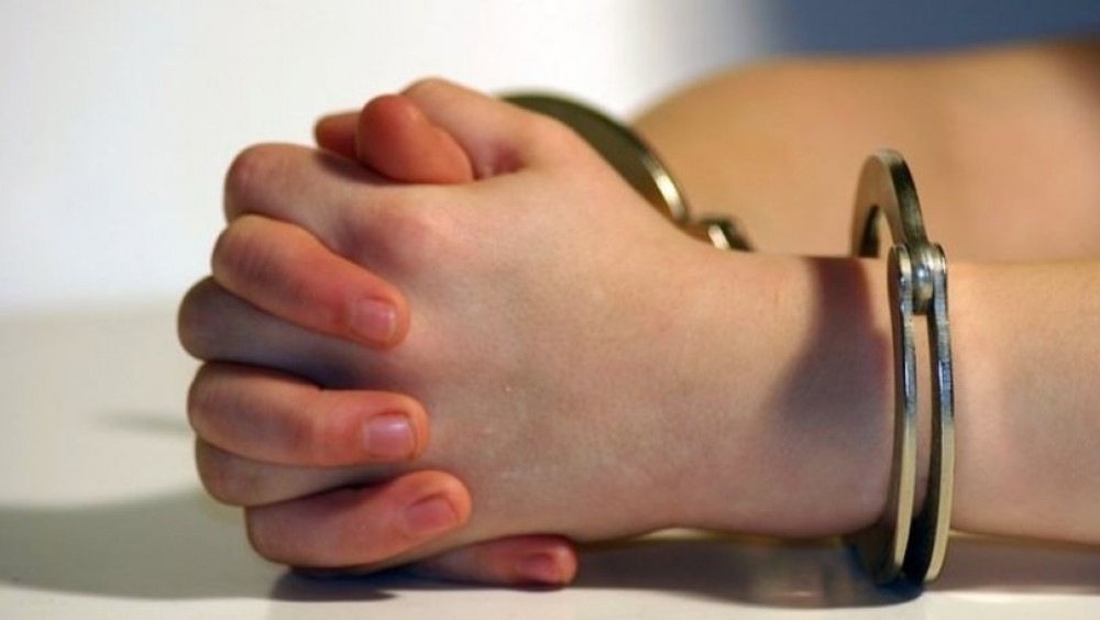Fetiță de doar 3 ani citată de o primărie în instanță precum că ar avea datorii la statul Român