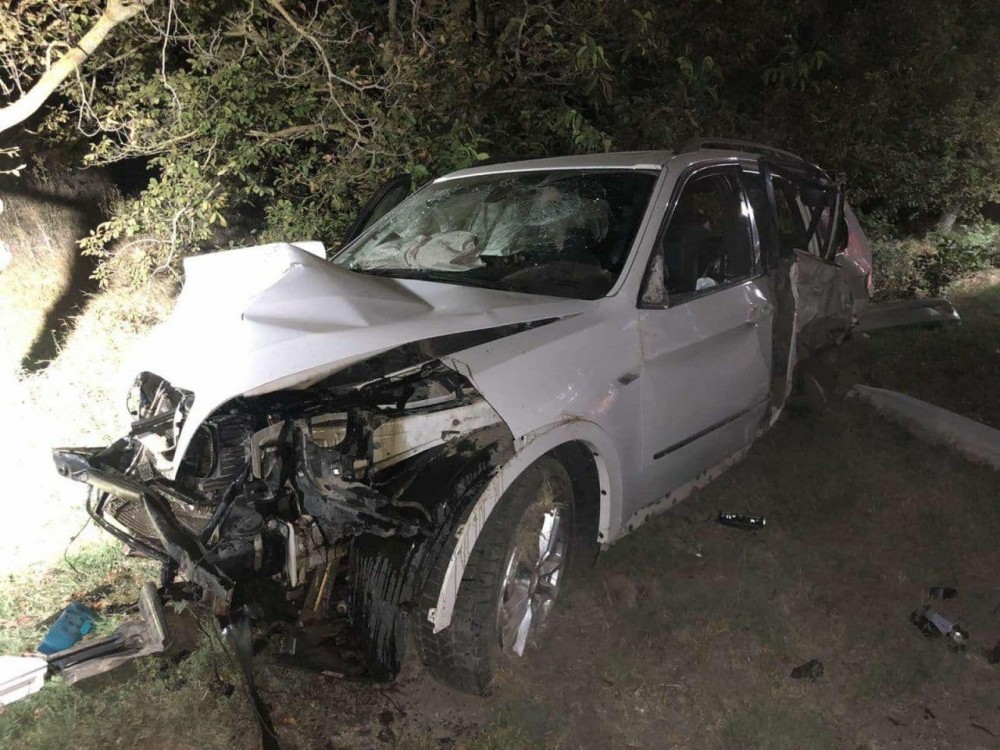 FOTO // Accident grav la Ștefan Vodă. Un bărbat a murit, iar alte trei persoane au ajuns la spital