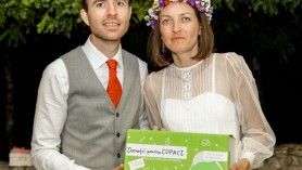 Gest demn de urmat al unui cuplu din Moldova: Din donații colectate la nuntă vor planta un hectar de pădure