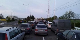 Moldovenii mai mulți pleacă decât vin: Din totalul de 29.457 traversări a frontierei în ultimele 24 de ore, doar 12.130 traversări au fost pe sensul de intrare