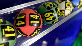 A încercat să-și omoare iubita după ce aceasta a câștigat 6,5 milioane de euro la Loto