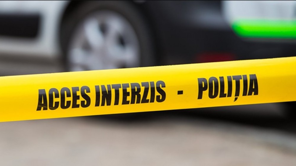 Vulcănești: Un bărbat găsit mort într-un iaz după ce ar fi consumat alcool cu o femeie pe mal