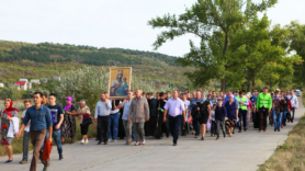 Biserica din nou SFIDEAZĂ măsurile anti-COVID? În pofida pandemiei vor organiza pelerinaje