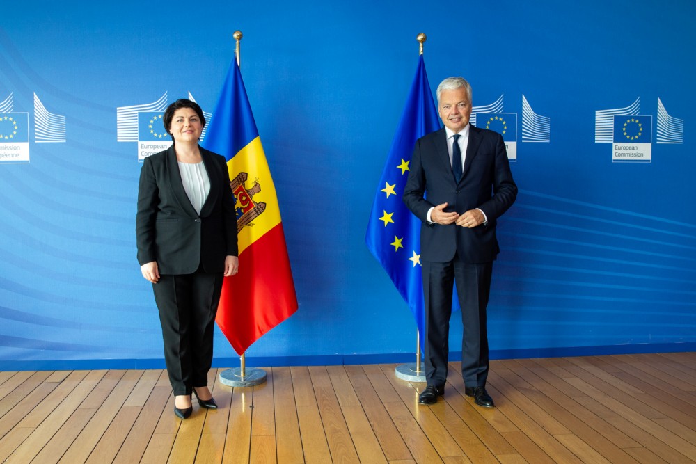 FOTO // Natalia Gavrilița, la întâlnirea cu Didier Reynders: Reforma din sectorul justiției – o prioritate a Guvernului