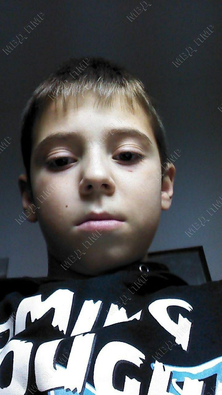 FOTO // Strigăt de ajutor. Un copil de 13 ani este căutat de părinți