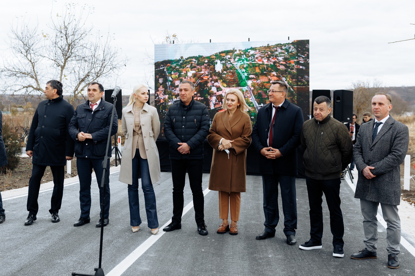 FOTO // Cel mai mare proiect de construcție a drumurilor din raionul Orhei, de la destrămarea Uniunii Sovietice încoace, a fost inaugurat de echipa Partidului „ȘOR”