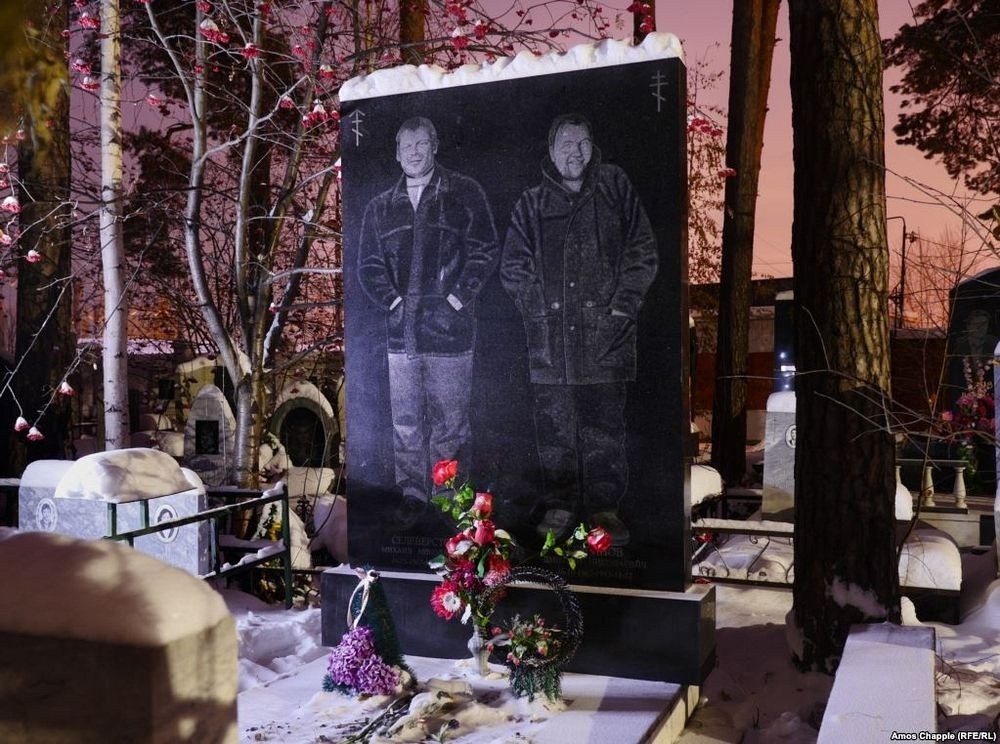 Imagini incredibile: Cimitirul extravagant al mafioților din Rusia. Cum își arată gangsterii bogăția și puterea, chiar și după moarte