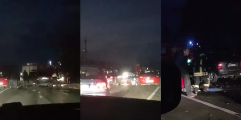 VIDEO // Accident GRAV la Strășeni cu implicarea a cel puțin 3 automobile. Echipa de descarcerare la fața locului