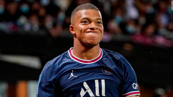 Ce lovitură! Kylian Mbappe, "deturnat" din drumul spre Real Madrid. Unde e așteptat starul lui PSG