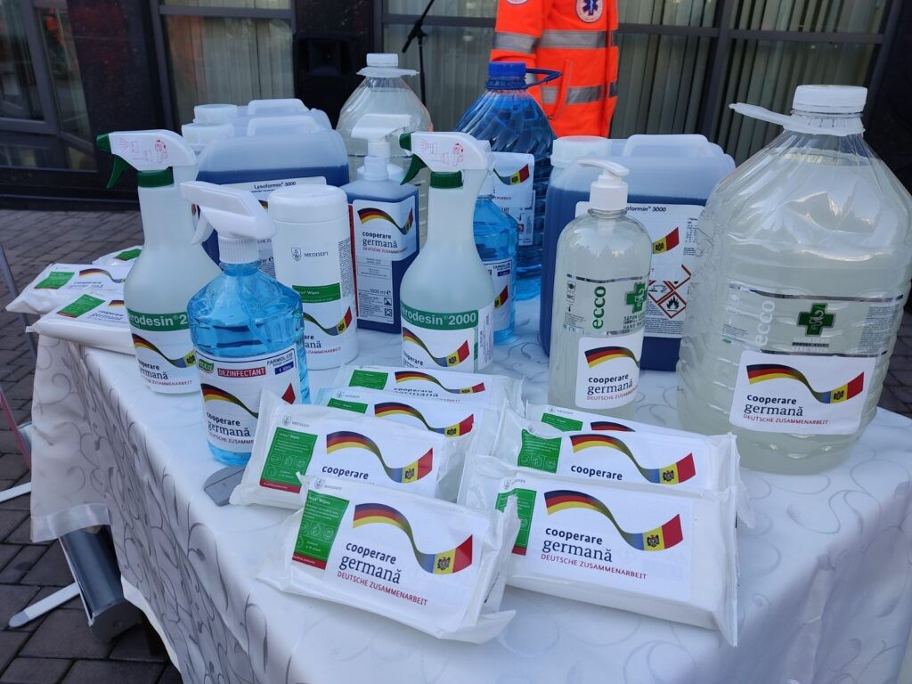 Stațiile de Urgență din țară au primit 12 tone de dezinfectanți din partea Germaniei