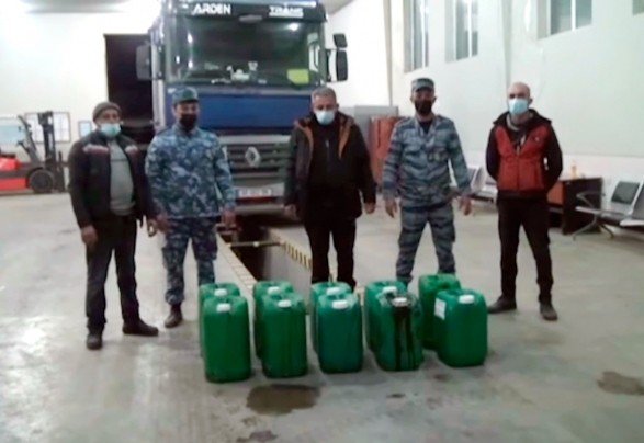 Peste 300 kg de heroină, găsite într-un camion care venea în Moldova