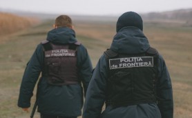 O ucraineancă dată în căutare, reținută la Ceadâr-Lunga. Concubinul tinerei a încercat să opună rezistență
