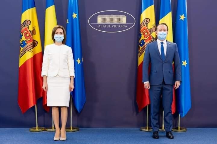 FOTO // Maia Sandu a avut întrevederi cu conducerea Guvernului şi Parlamentului României