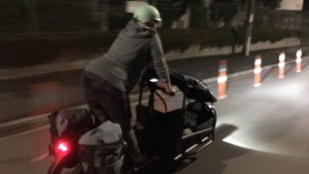 O parlamentară din Noua Zeelandă a mers pe bicicletă la spital pentru a naște