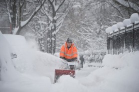 VIN NINSORILE! Un ciclon puternic se îndreaptă spre Republica Moldova. Stratul de zăpadă ar putea ajunge și până la 20 cm