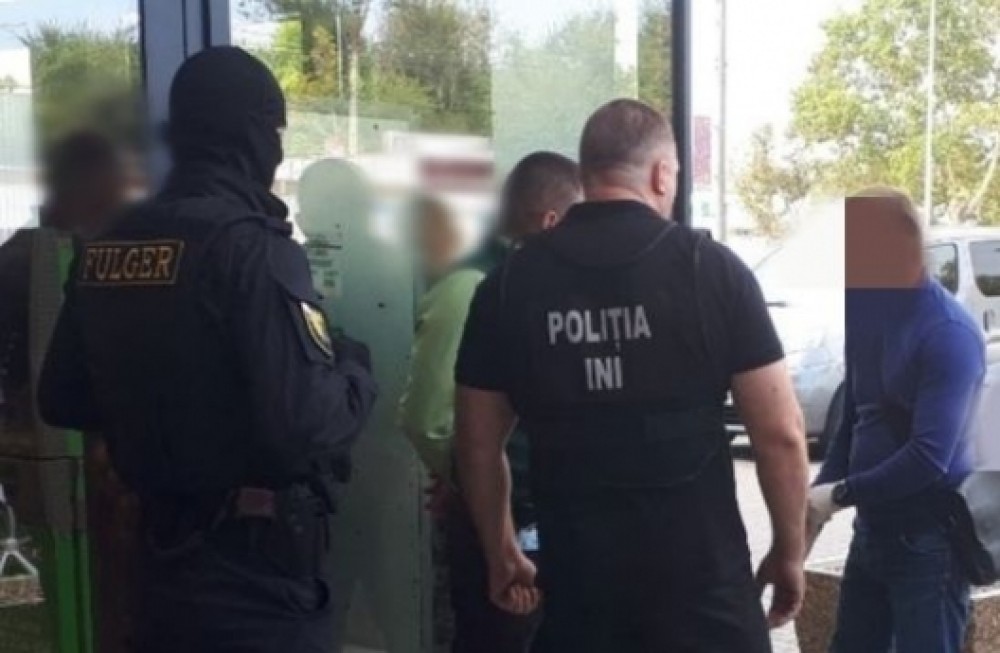 Polițiștii au deconspirat activitatea unui nou grup infracțional care vindeau droguri prin intermediul aplicației „Telegram”
