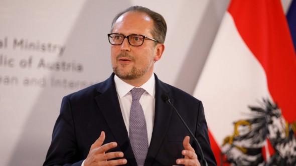 Noul cancelar al Austriei, Alexander Schallenberg, și-a anunțat demisia