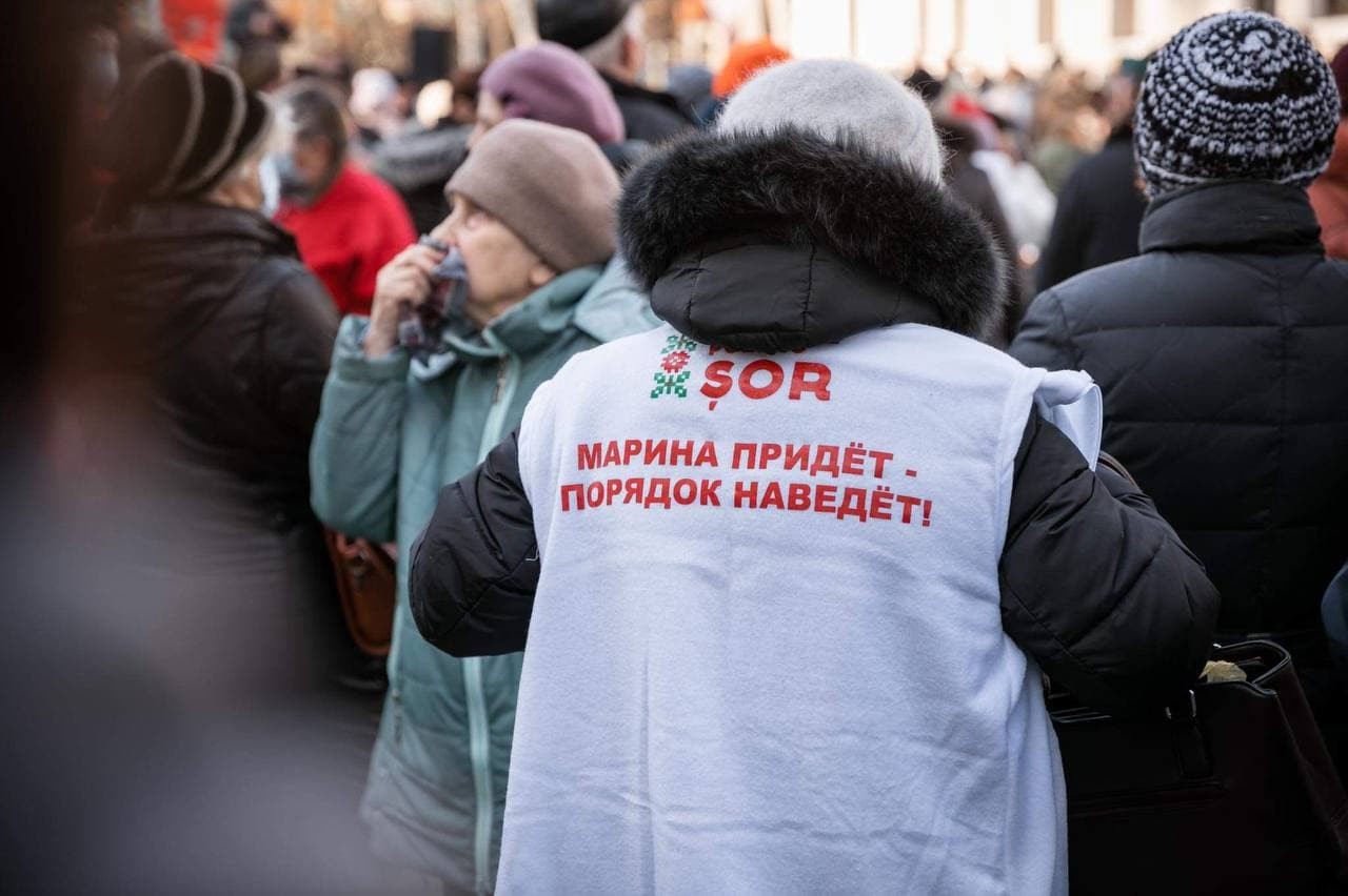 FOTO // Protest MASIV la Bălți. Mii de bălțeni s-au adunat în fața Judecătoriei pentru a o susține pe Marina Tauber