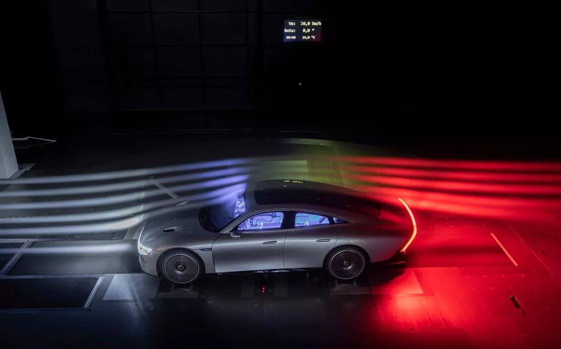 FOTO/VIDEO: Mercedes prezintă mașina electrică cu autonomie de 1.000 km