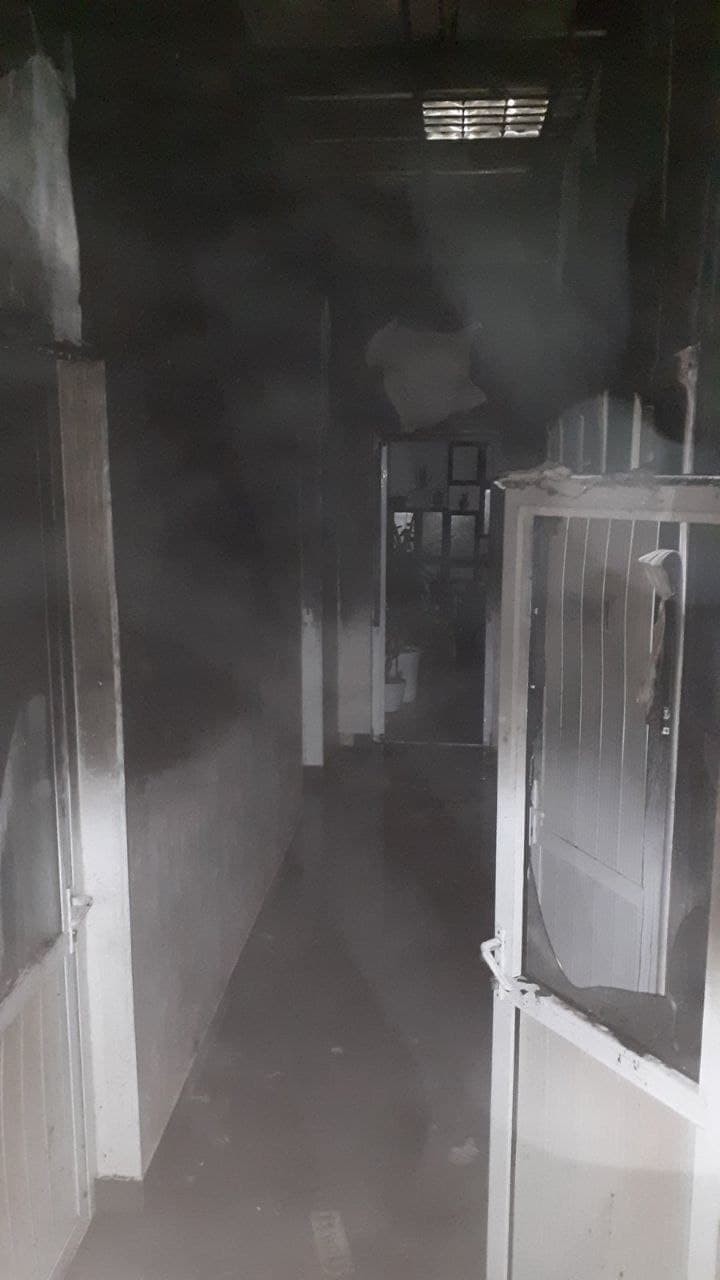 FOTO // Incendiu la Ceadâr-Lunga. Un magazin alimentar a luat foc