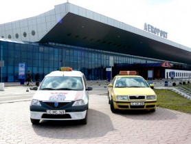 „Voi fi nevoit să plec peste hotare”. Taximetriștii spun că nu mai fac față scumpirii carburanților