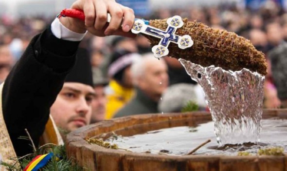 De Bobotează, „Apă-Canal Chișinău” va livra bisericilor peste 100 de mii de tone de apă