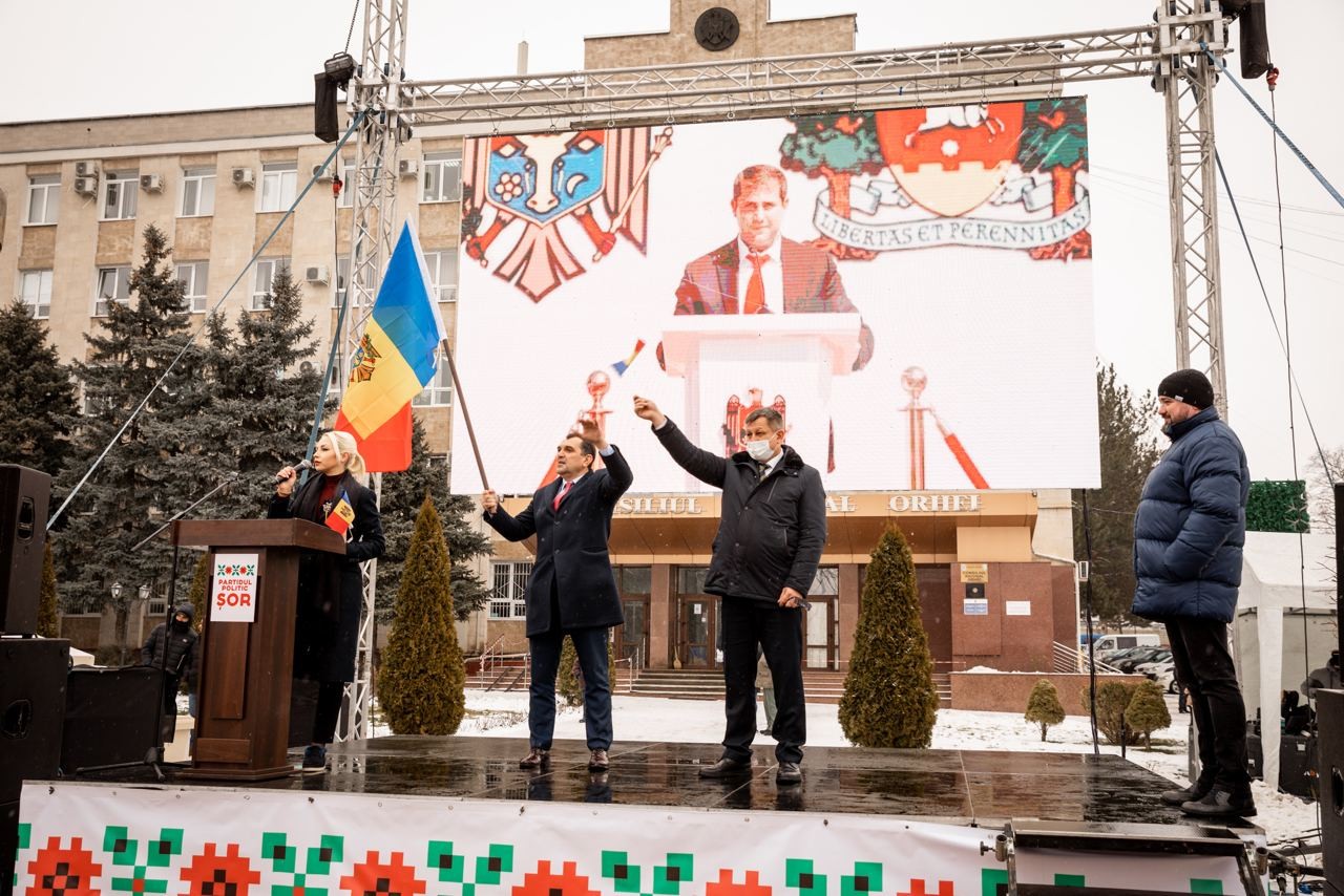 FOTO // Protest la Orhei! Oamenii cer demisia Guvernului