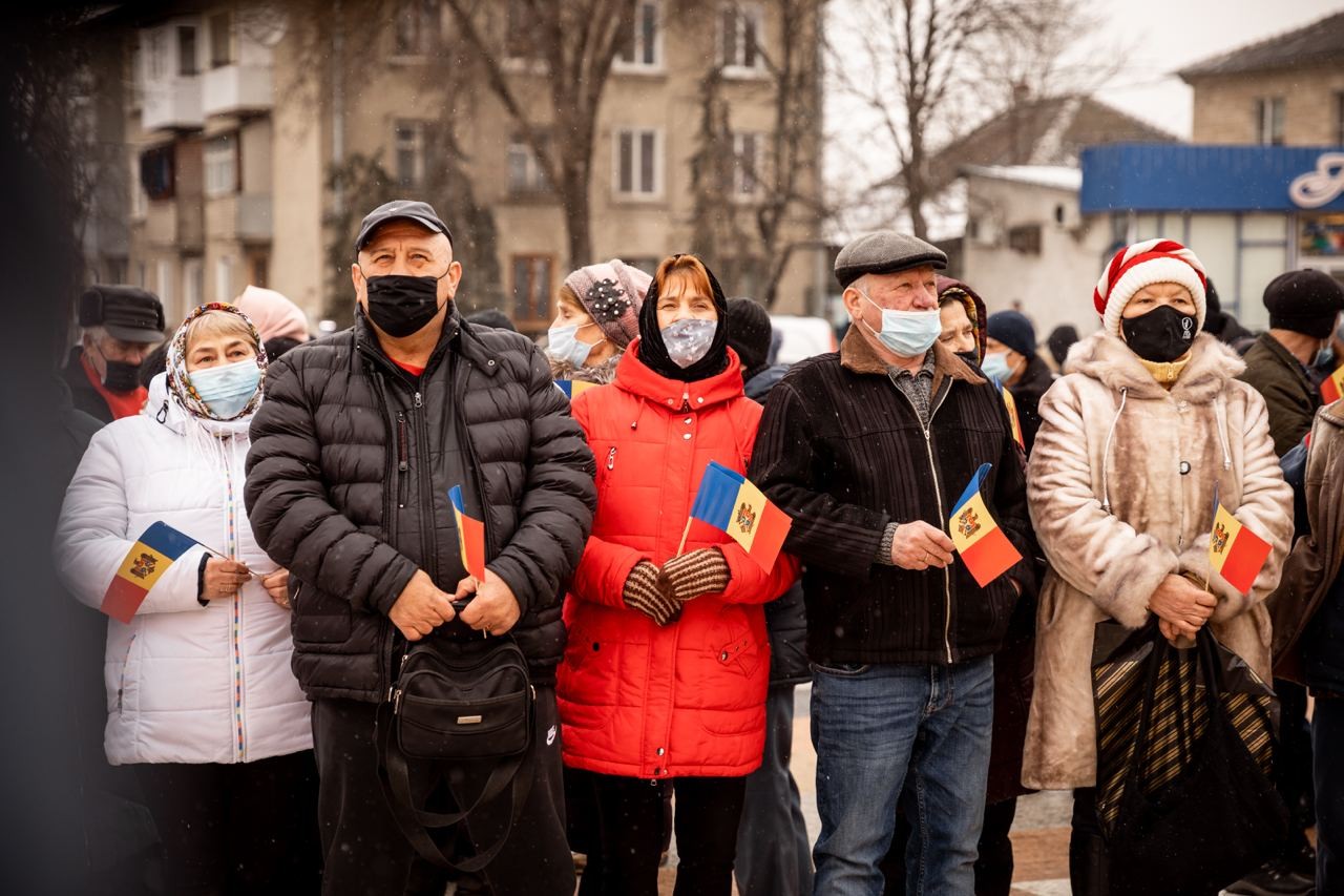 FOTO // Protest la Orhei! Oamenii cer demisia Guvernului