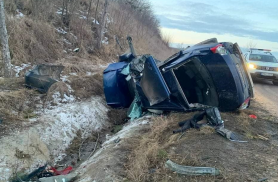 FOTO // Accident GRAV la Hâncești: șoferul și 2 minore, în vârstă de 17 ani, au avut nevoie de descarcerare