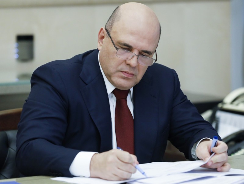 FOTO // Cine îi șoptește la ureche lui Vladimir Putin? Cei trei „apostoli” care i-ar putea influența decizia de a invada Ucraina