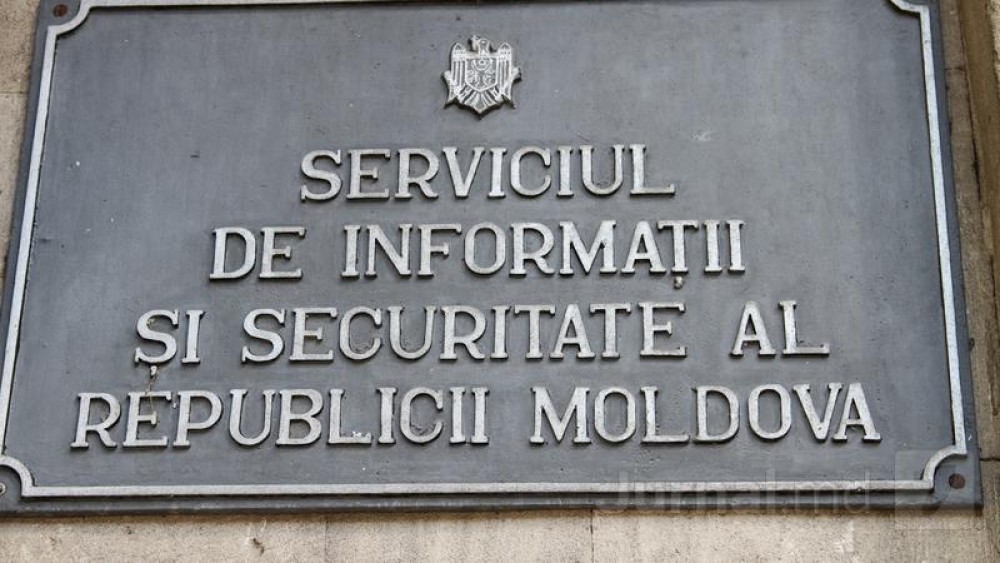Scandal SEXUAL la SIS: Un șef și-ar fi hărțuit subalterna
