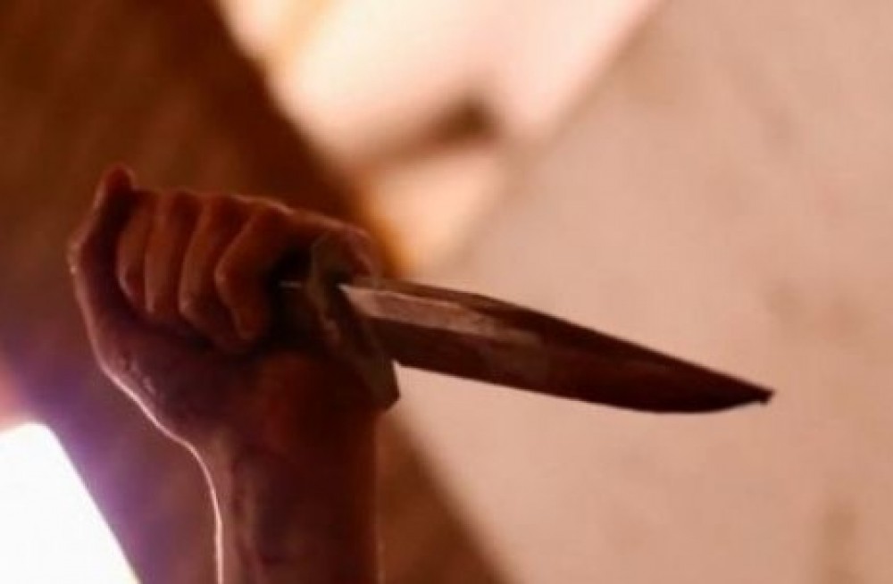 O femeie de 35 de ani a fost înjunghiată în inimă. Detalii despre crima ÎNFIORĂTOARE dintr-un sat de la Vaslui