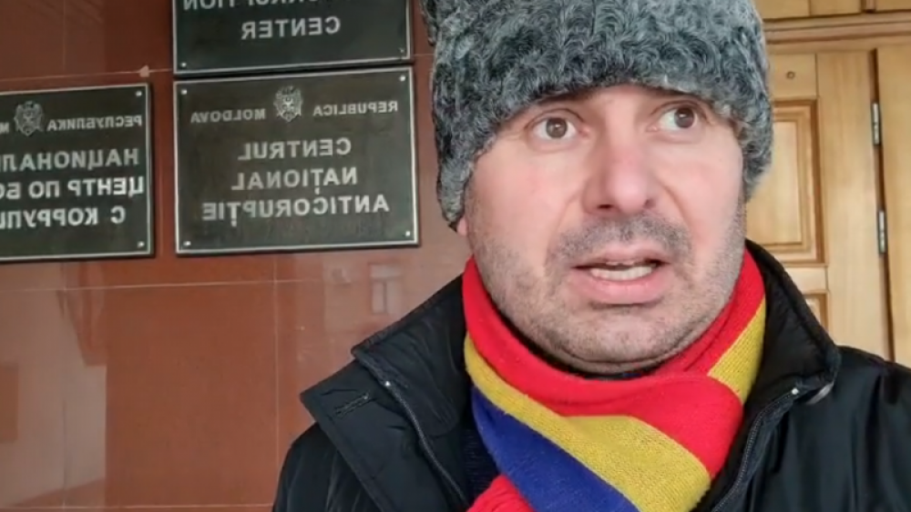 Costiuc s-a plâns la Procuratură după ce au fost percheziționate „caietele de școală” ale fiului său